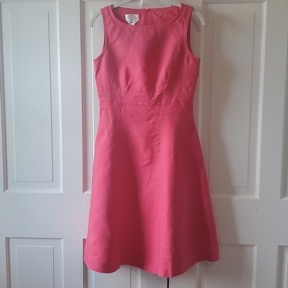 TALBOTS CLASSIC SLEEVELESS FIT & FLARE DRESS PINK CORAL 100% IRISH LINEN CAREER - Picture 1 of 9
